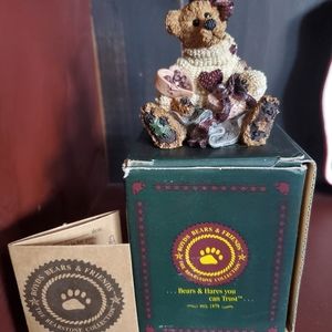 Bailey....Heart's Desire RETIRED